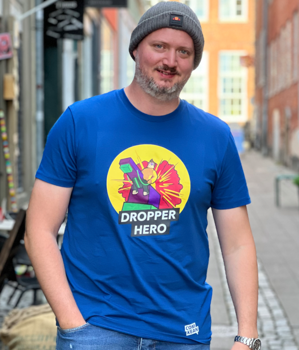 DROPPER HERO - en ComKean T-shirt